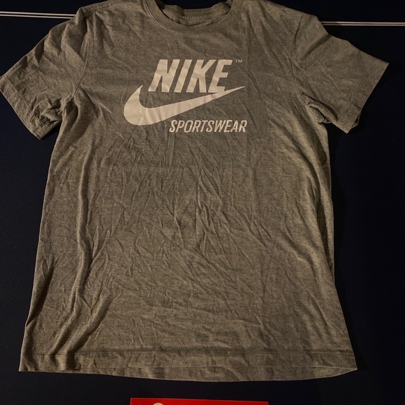 Nike Other - Nike sportswear T-shirt